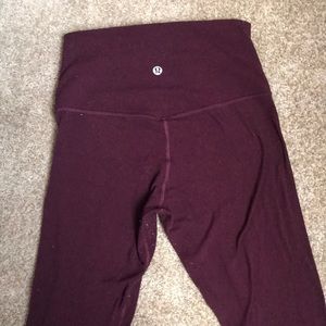 Maroon Lululemon leggings